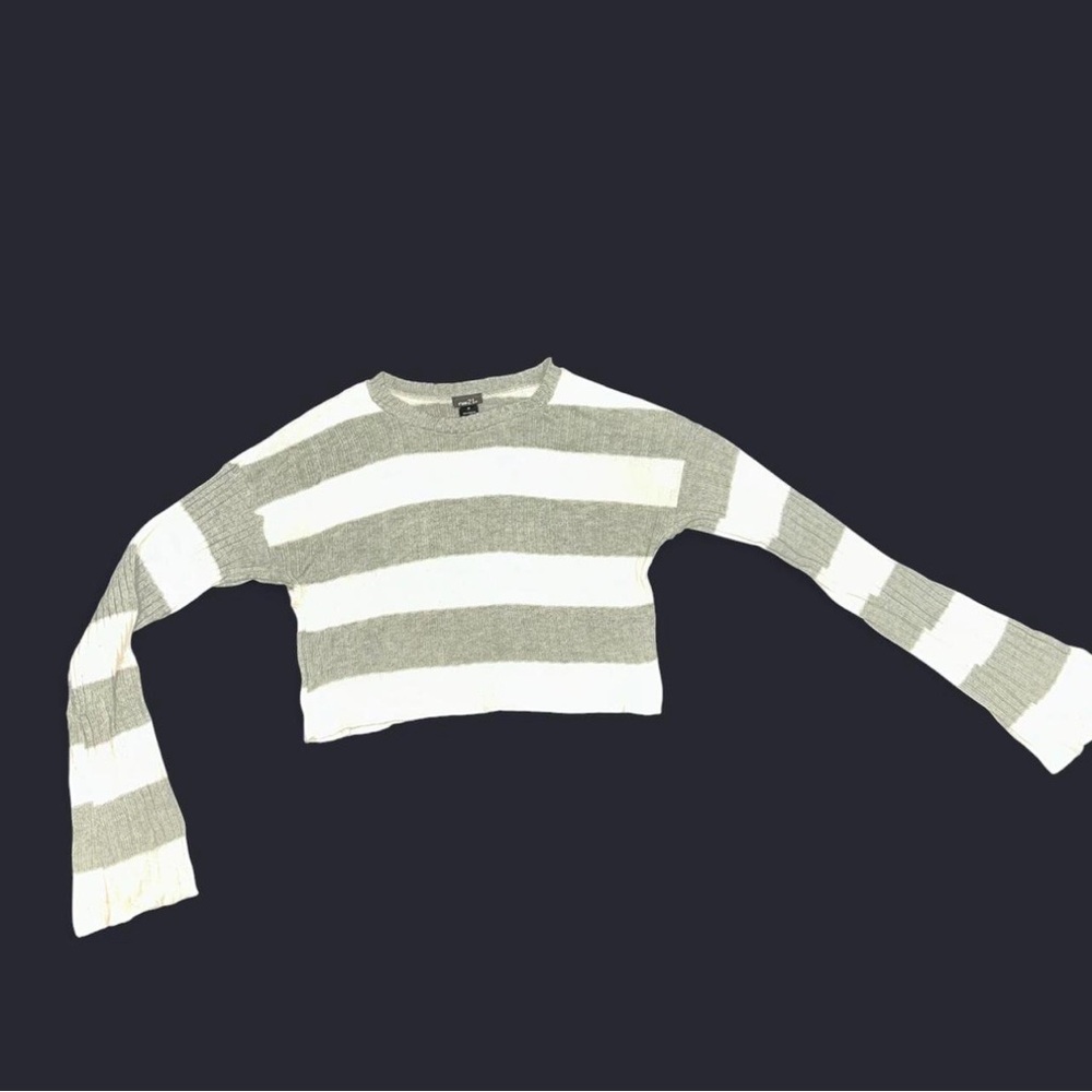 Gray&White Striped Sweater